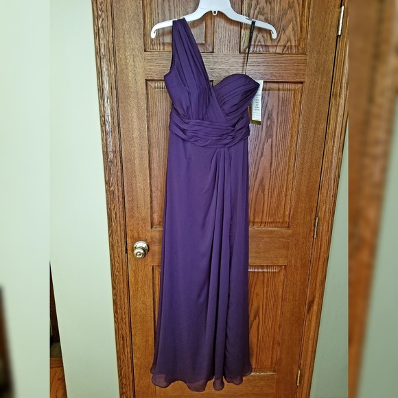 Bill Levkoff one shoulder maxi - Picture 2 of 5